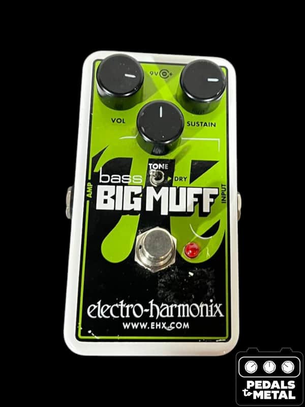 Electro-Harmonix Nano Bass Big Muff Pi Distortion / Sustainer 2014 - Present - Green / Black - X16991 image 1