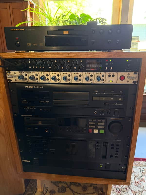 PreSonus Digimax LT 8-Channel Mic Preamp 2000s Silver image 1