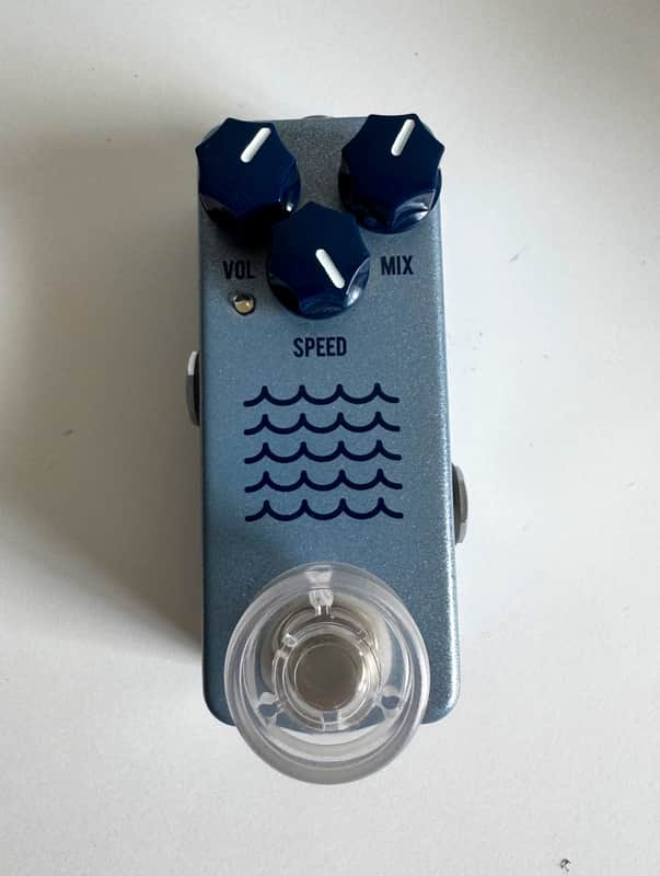 JHS Tidewater Tremolo V2 2020 - Present - Blue image 1