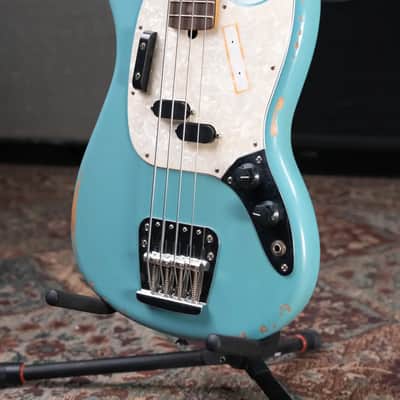 Fender JMJ Road Worn Mustang Bass - Faded Daphne Blue with Gig Bag image 4