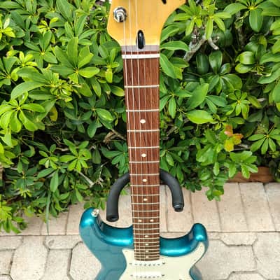 Fender Standard Stratocaster Lake Placid Blue Rosewood 2011 image 6