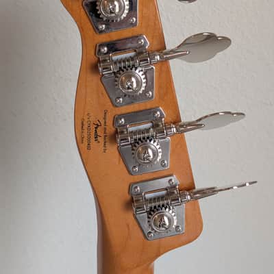 Squier Classic Vibe Telecaster Bass 2025 - Present - Mocha image 6