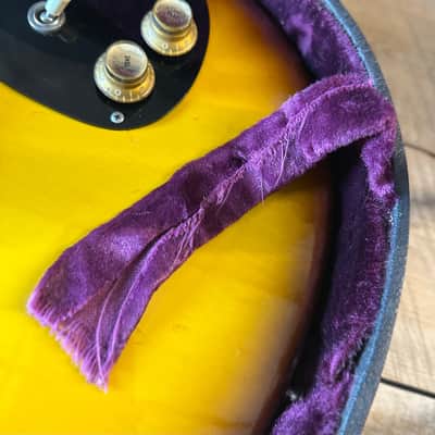 Vintage 1964 Gibson Melody Maker D - Sunburst image 21