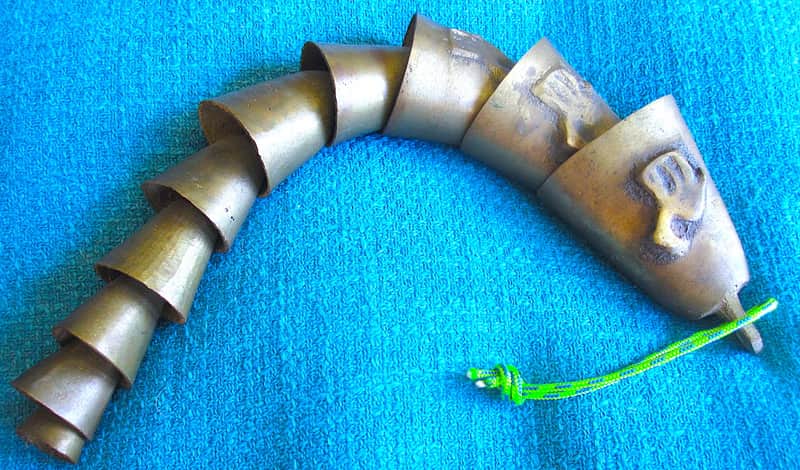 Camel Bells - Vintage image 1