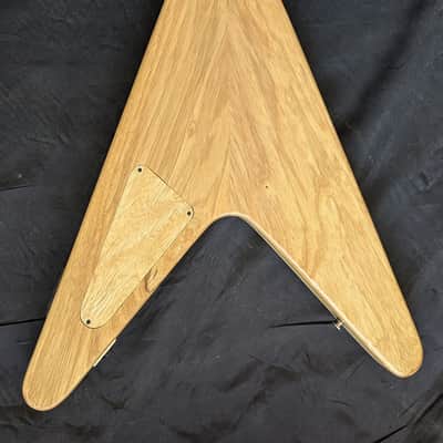 Sonicguitars VClassic Korina - Natural nitro image 5