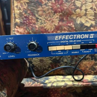 Delta Lab ADM 1024 Effectron 2 1980s - blue image 2