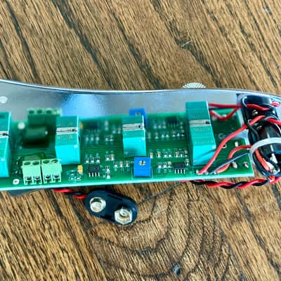 SIRE JAZZ BASS PREAMP SOLDERLESS BRAND NEW image 2