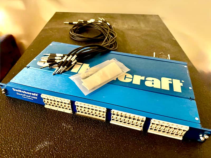 Switchcraft StudioPatch Series 6425 64-Point TT-DB25 Patchbay 2010s - Blue image 1