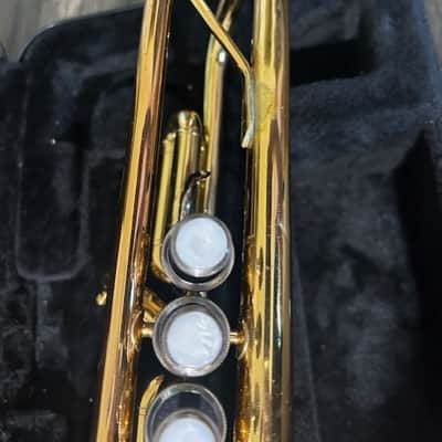 Yamaha YTR-200ADII Advantage Standard Bb Trumpet 2010s - Brass image 7
