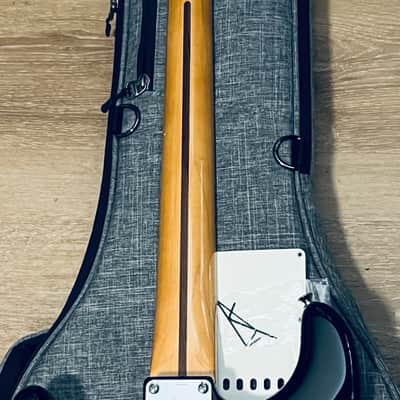Fender Vintera II '50s Stratocaster with Noiseless DiMarzio Area 58 & VV Heavy Blues Pickups & Blender Pot - MINT image 14