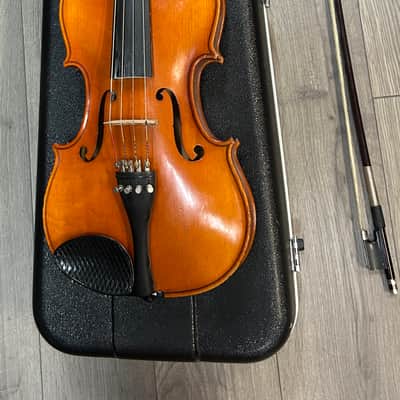 Knilling Budapest 15” Viola with case and bow image 5