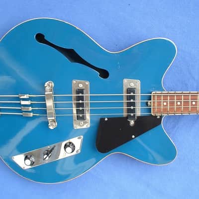Jolana KolorBass Vintage E-Bass 1968 Thinline Hollow Bass-Guitar Blue 4 String Selten Kolor Bass image 1