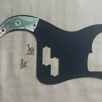 Vintage 1970s Fender Precision Bass Pickguard & screws - Black 1974 1975 1976 image 5