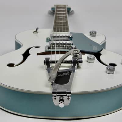 Gretsch G5420T-140 Electromatic 140th Double Platinum Edition Single-cut Hollowbody 2-tone Pearl Platinum/Stone Platinum 2023 (2506170574) image 5