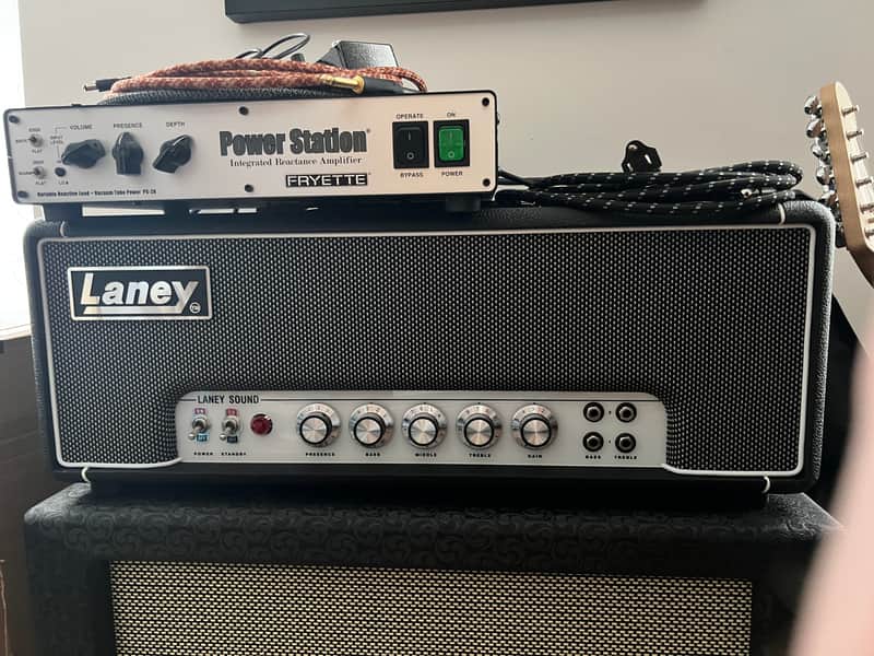 Laney LA30BL Black Country Custom 30-Watt Guitar Amp Head 2018 - Present - Black / Salt & Pepper Grille image 1