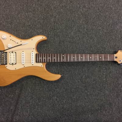 Yamaha Pacifica Natural (left handed) image 4