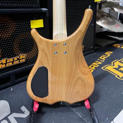 Warwick Infinity 5 Bass Fretless Natural image 4