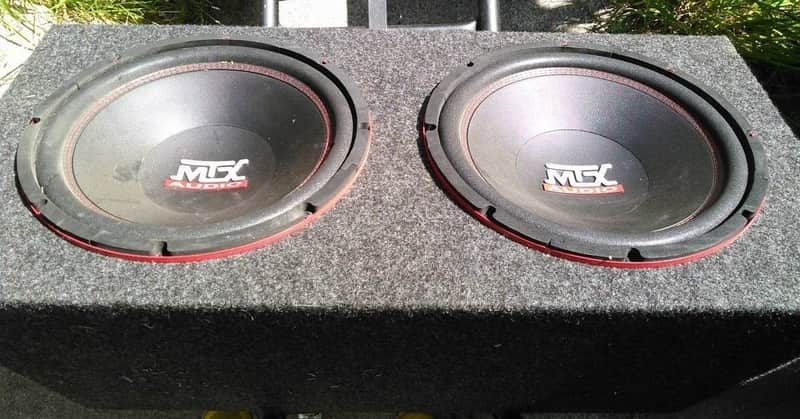 MTX Subwoofer and MTX Audio Road Thunder RTP251D Amp image 1