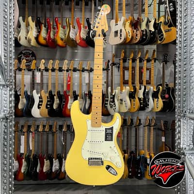 Fender Player Stratocaster Buttercream image 2