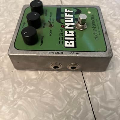 Electro-Harmonix Bass Big Muff Pi Distortion / Sustainer 2008 - Present - Green image 2