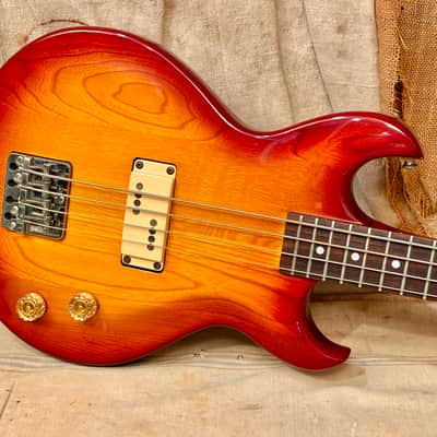 Aria Pro II CSB-450 Cardinal Series Bass 1982 - Cherry Sunburst