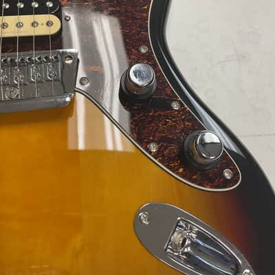 Squier Vintage Modified Jaguar HH with Rosewood Fretboard 2011 - 3-Color Sunburst image 5