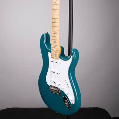 PRS SE Silver Sky Maple - Nylon Blue with Maple Fingerboard, Gig Bag image 5