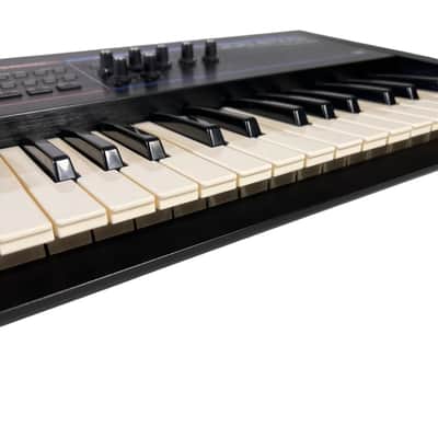 Roland JUNO-STAGE 76-Key Performance Synthesizer image 16