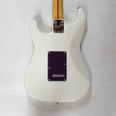 Fender American Performer Stratocaster with Rosewood Fretboard - Arctic White image 11