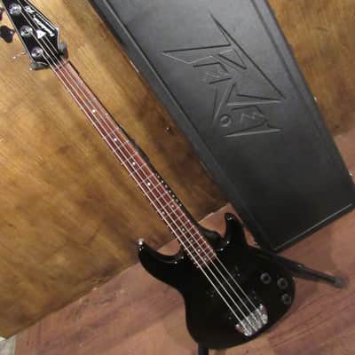 1986 Made in USA Peavey Foundation 4 String Bass Guitar With Original Case image 3