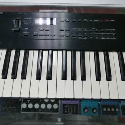 Roland D-5 61-Key Multi-Timbral Linear Synthesizer image 5