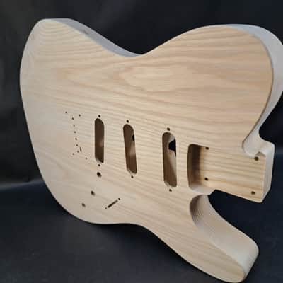 Unfinished Ash SSS Hardtail Tele guitar body - fits Fender Stratocaster necks J2509 image 7