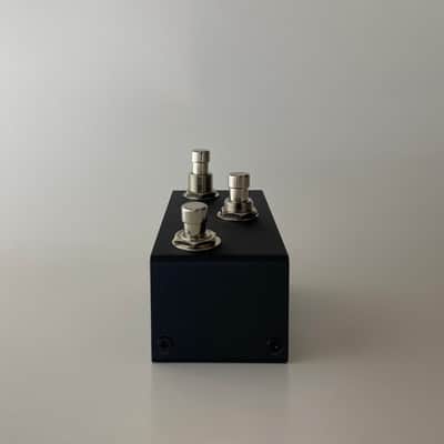 Profile-matching AUX switch for Morningstar (MC6 Pro) - by PdLS 3d image 4