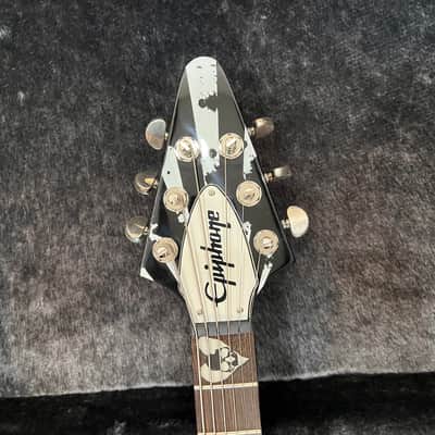 Epiphone Robb Flynn Signature "Love / Death" Baritone Flying V 2011 - Ebony with Love / Death Graphic image 4