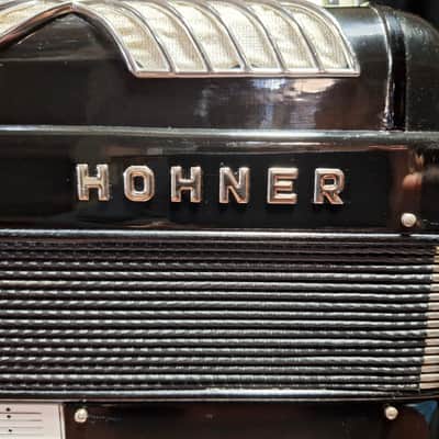 Hohner Verdi II German-Made Accordion 96 Bass/LMM - Tested and Serviced w/ Case image 4