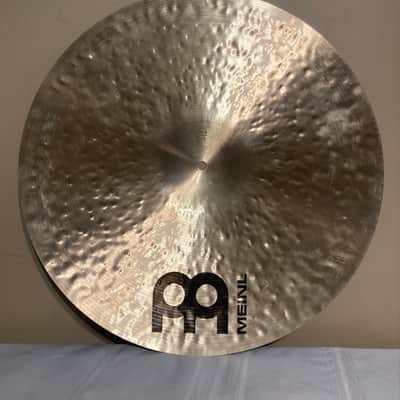 Meinl Byzance 20” medium traditional crash cymbal 1820 grams image 4