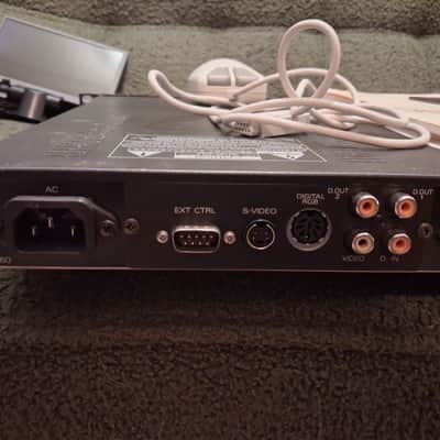 Roland S-760 sampler image 3