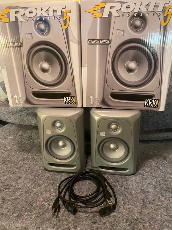 KRK ROCKIT 5 GEN3 2018 PLATINUM SERIES POWERED STUDIO MONITORS - Silver image 1