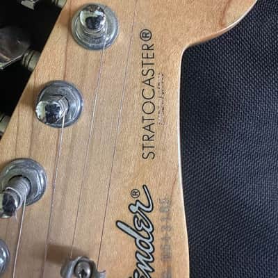 Fender Stratocaster Made in Japan 1980s - blue image 4
