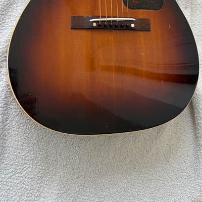 Gibson LG 2 1949 - Sunburst image 2