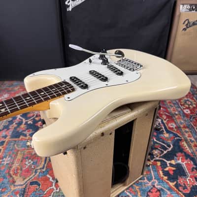 Fernandes Revival Series ‘76 Stratocaster RST50-W Olympic White Rosewood - 1980's image 17