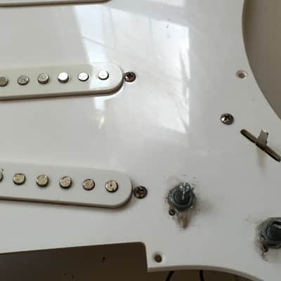 Vintage Relic Fender Squier Strat Guitar Fully Loaded Pickguard Pickups White image 2