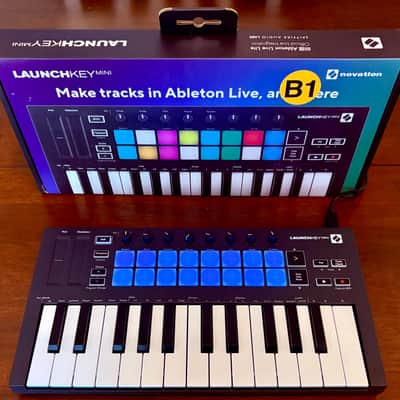 Novation LaunchKey Mini MKIII - New Condition