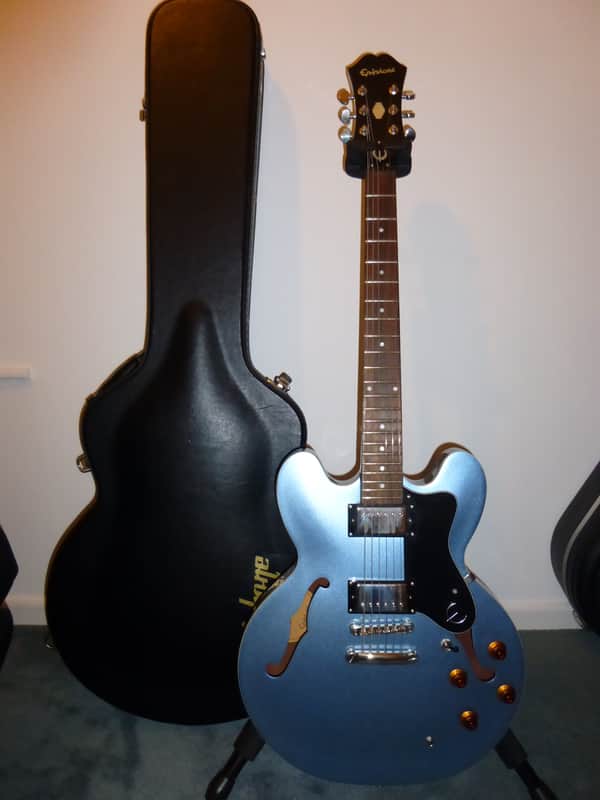 Epiphone ES-335 Dot 2011 Pelham Blue (Ltd Ed) with fitted case image 1