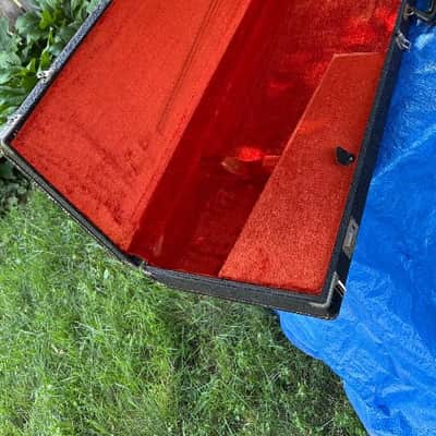VINTAGE 1966 FENDER PRECISION BASS CASE image 5