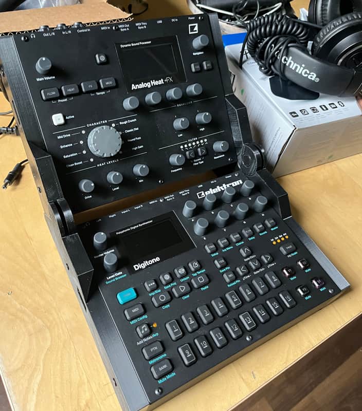 Elektron Analog Heat +FX w/ Digitone - Black image 1