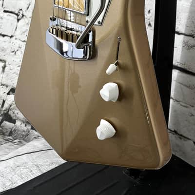 Ernie Ball Music Man St. Vincent Signature Goldie 2025 - Cashmere image 4