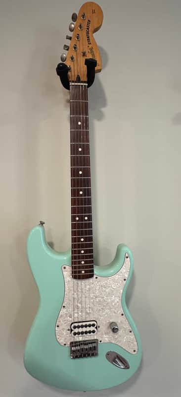 Fender Tom DeLonge Artist Series Signature Stratocaster 2002 - 2003 - Surf Green