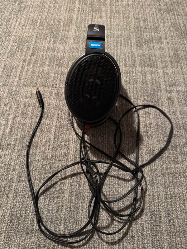 Sennheiser HD 600 Mixing Headphones 2020s image 1
