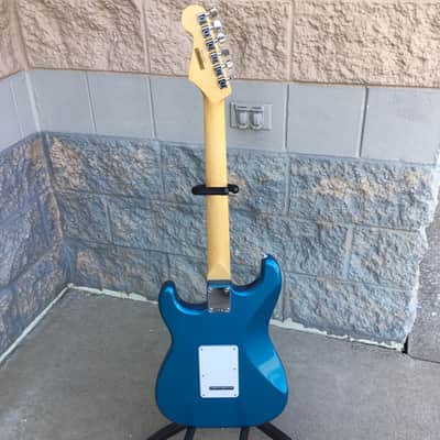 Fender Standard Stratocaster HSS Aquamarine Metallic image 5